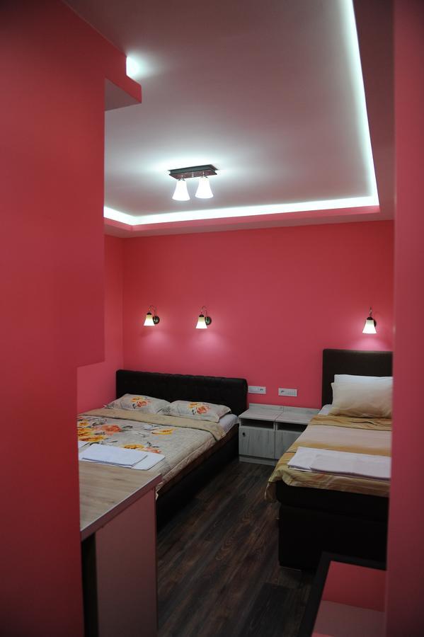 Apartments Erakovic Niksic ภายนอก รูปภาพ